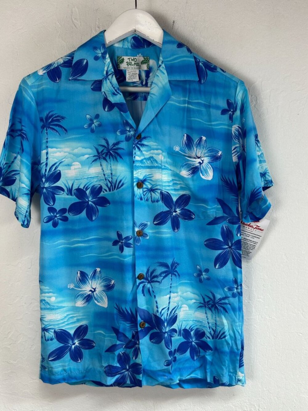 Two Palms Mens Hawaiian Moonlight Scenic Floral Button-Up Camp Shirt Small New